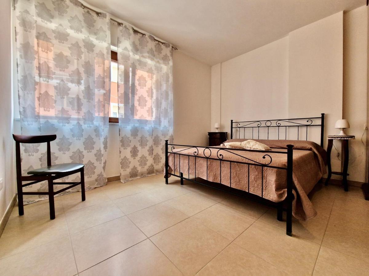 La Chiostrina By Tramonti Apartments LʼAquila المظهر الخارجي الصورة