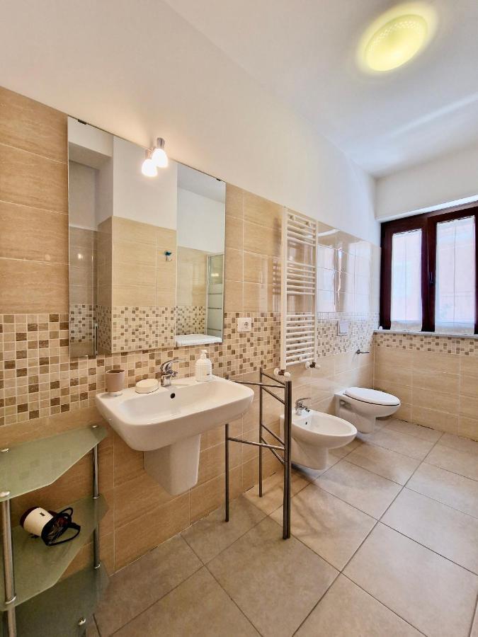 La Chiostrina By Tramonti Apartments LʼAquila المظهر الخارجي الصورة