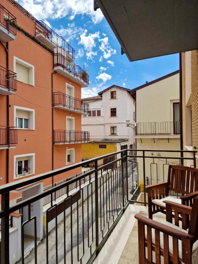 La Chiostrina By Tramonti Apartments LʼAquila المظهر الخارجي الصورة