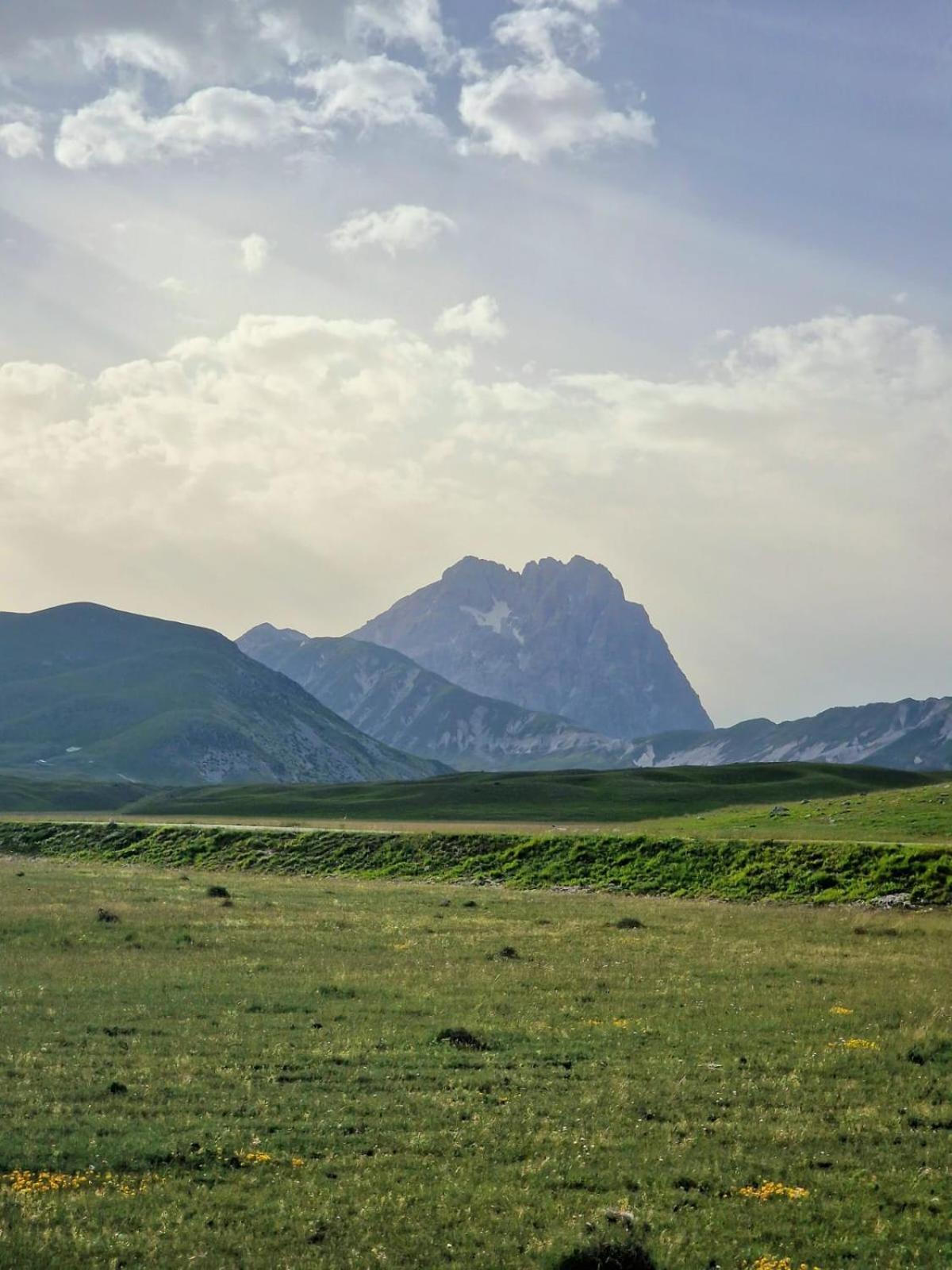 La Chiostrina By Tramonti Apartments LʼAquila المظهر الخارجي الصورة